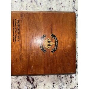DIAMOND CROWN EMPTY WOODEN CIGAR BOX MINT GOLDEN LATCH SNAP TIGHT CLOSURE